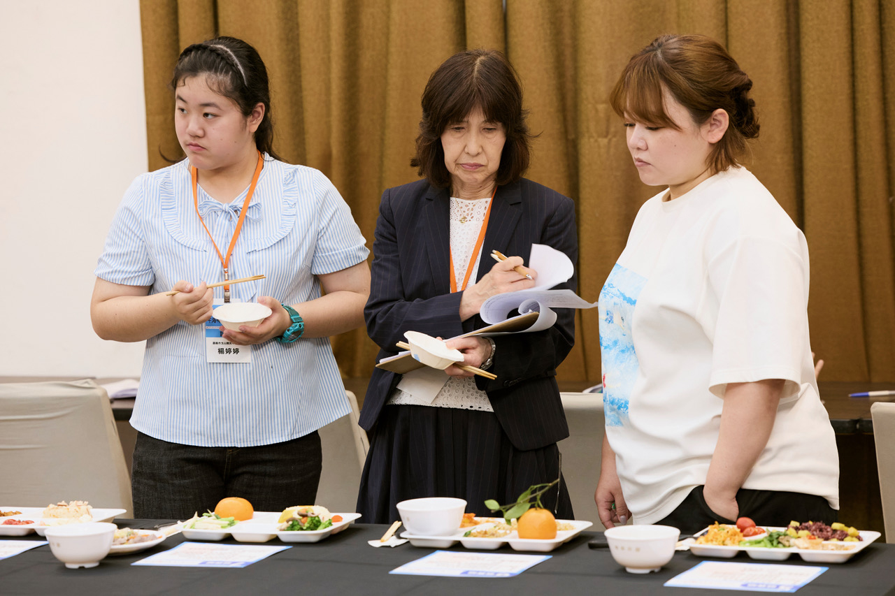 画像：学校給食制度と栄養士実務セミナーin台湾の様子